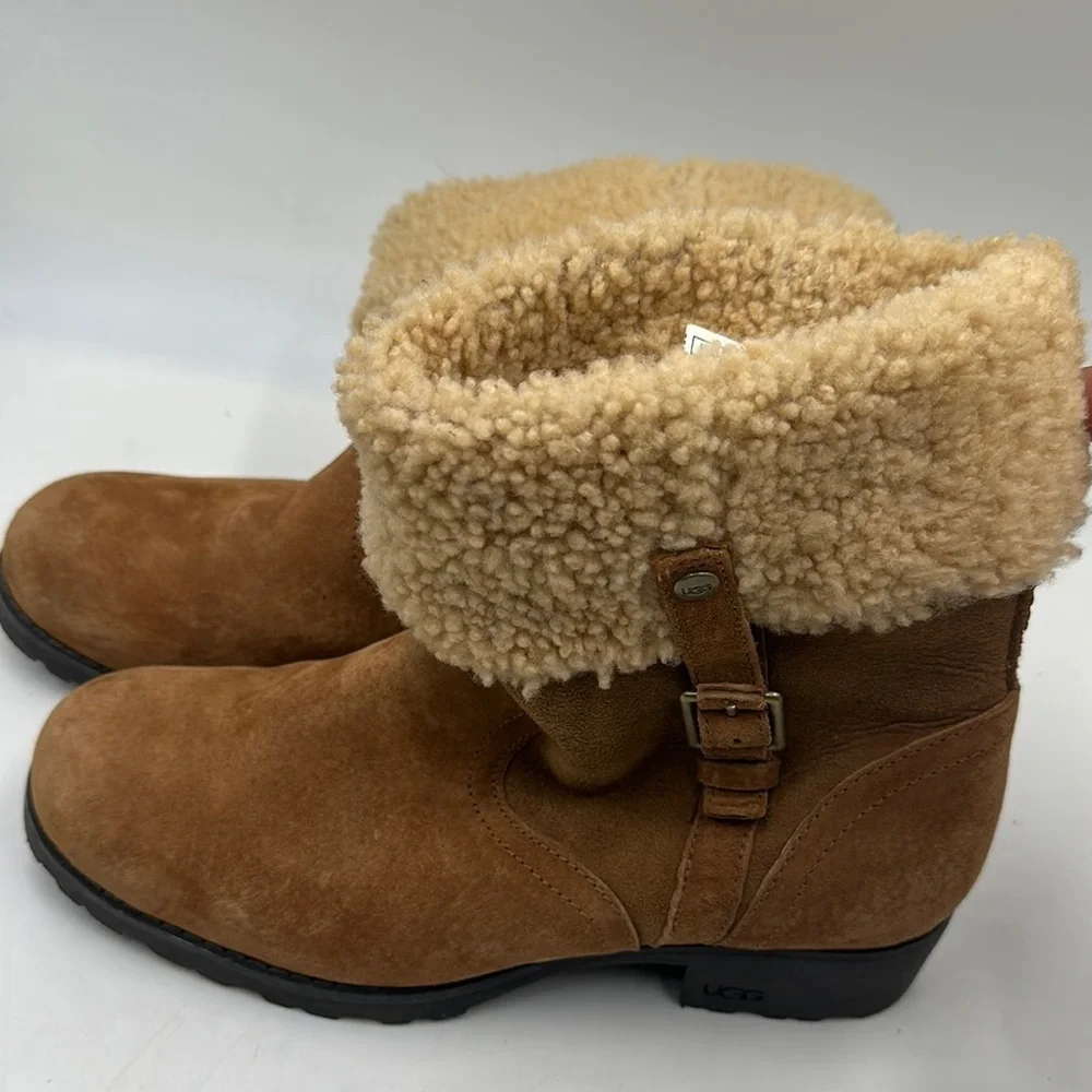 UGG Australia Bellevue Leather Sheepskin Lined Boots Women's Size 9 Buckle